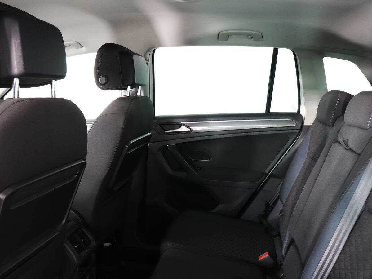 Volkswagen Tiguan с пробегом — 2019 год. Фото: #11