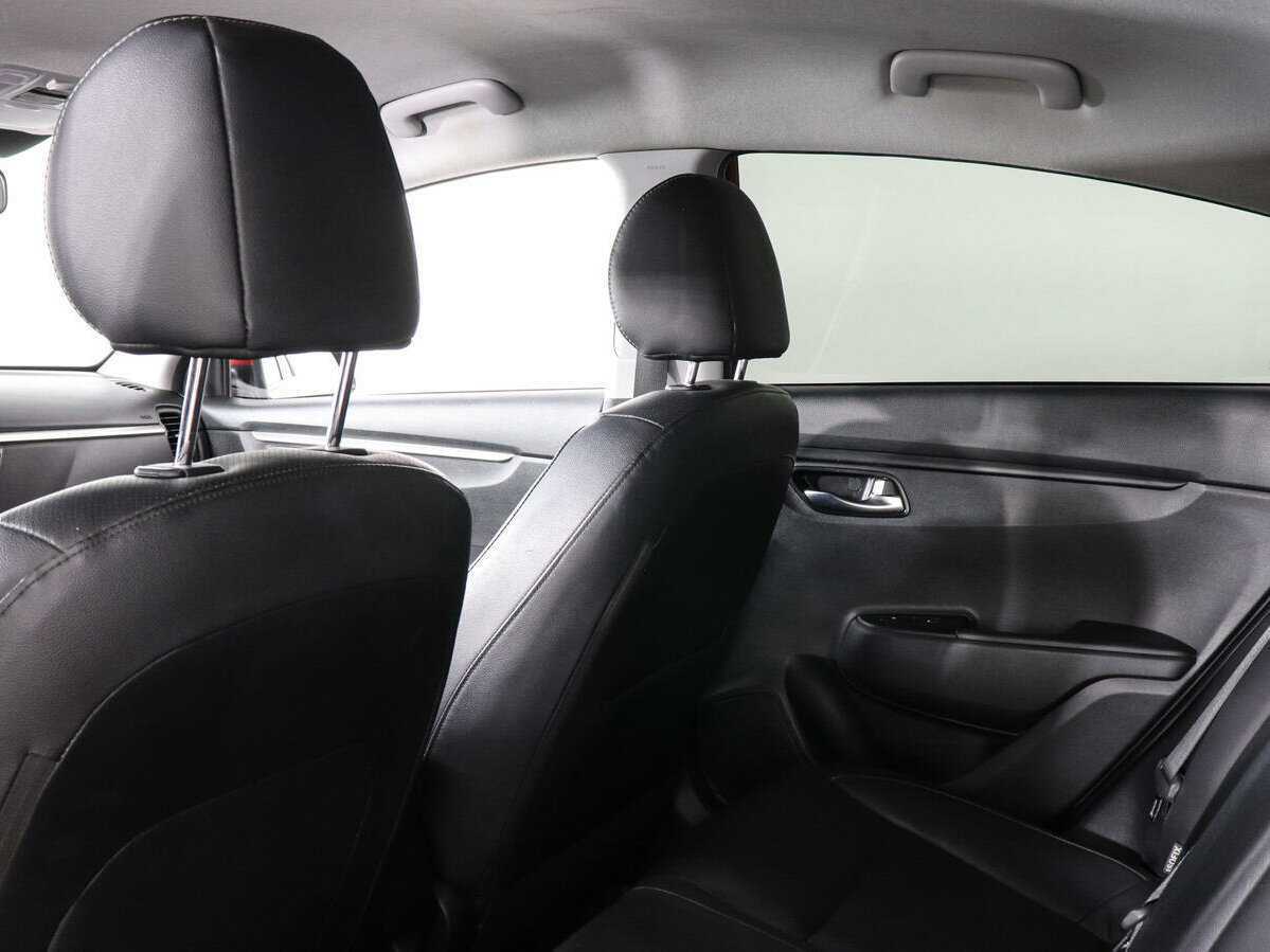 Kia Rio с пробегом — 2022 год. Фото: #11