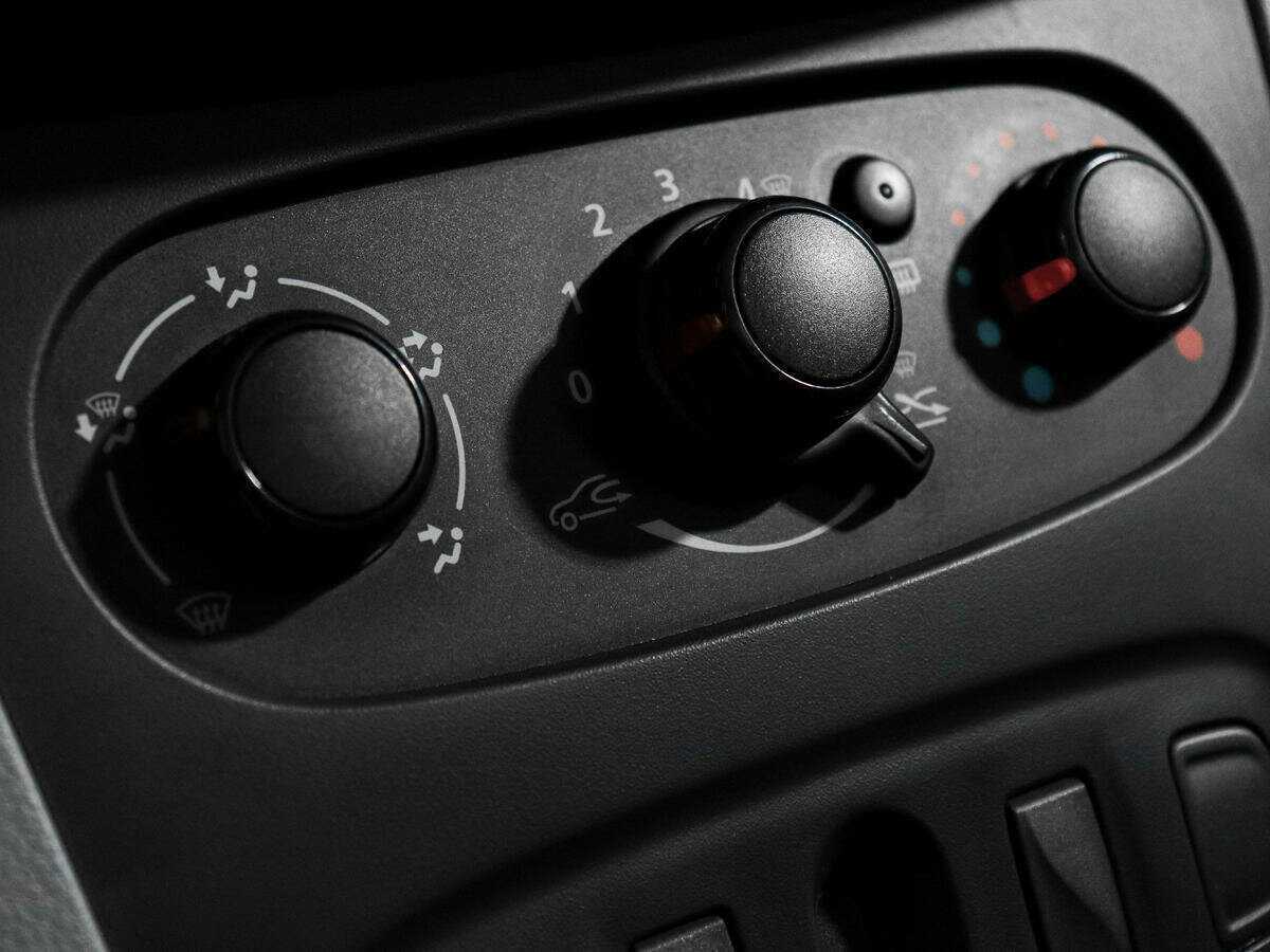 Renault Logan с пробегом — 2014 год. Фото: #14