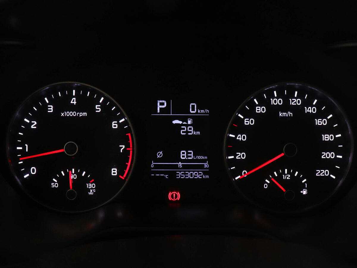 Kia Rio с пробегом — 2017 год. Фото: #6