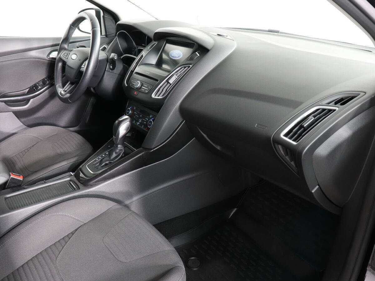 Ford Focus с пробегом — 2017 год. Фото: #9