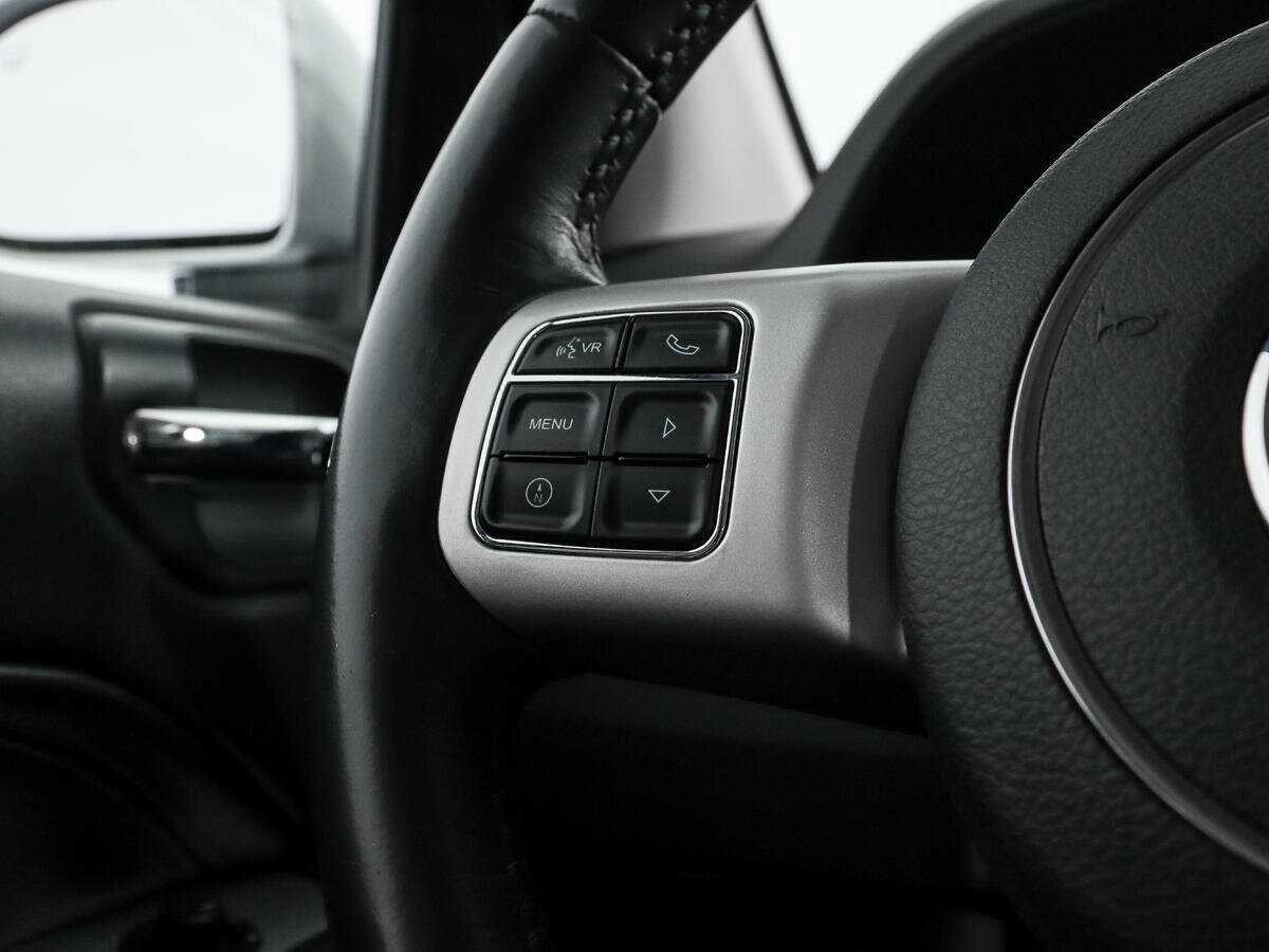 Jeep Compass с пробегом — 2014 год. Фото: #14