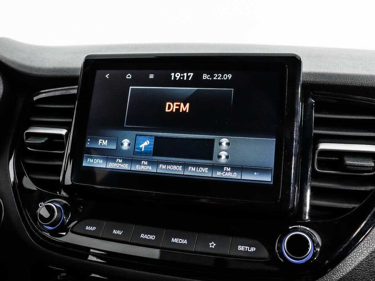 Hyundai Solaris с пробегом — 2021 год. Фото: #13