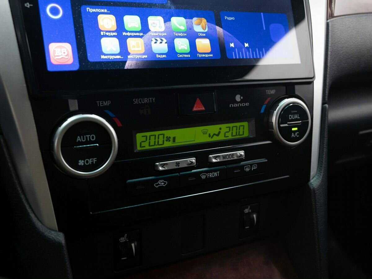 Toyota Camry с пробегом — 2012 год. Фото: #21