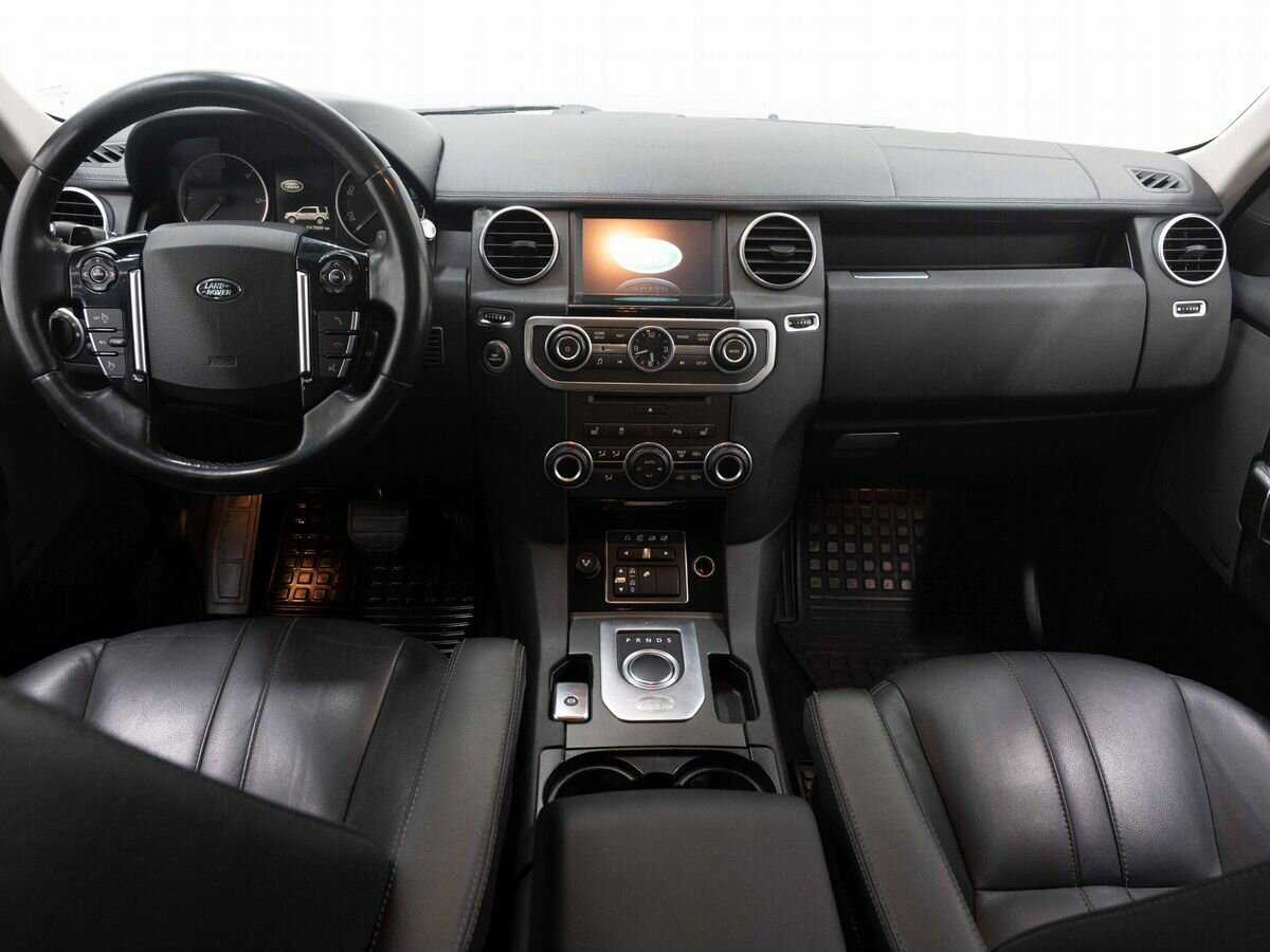 Land Rover Discovery с пробегом — 2014 год. Фото: #14