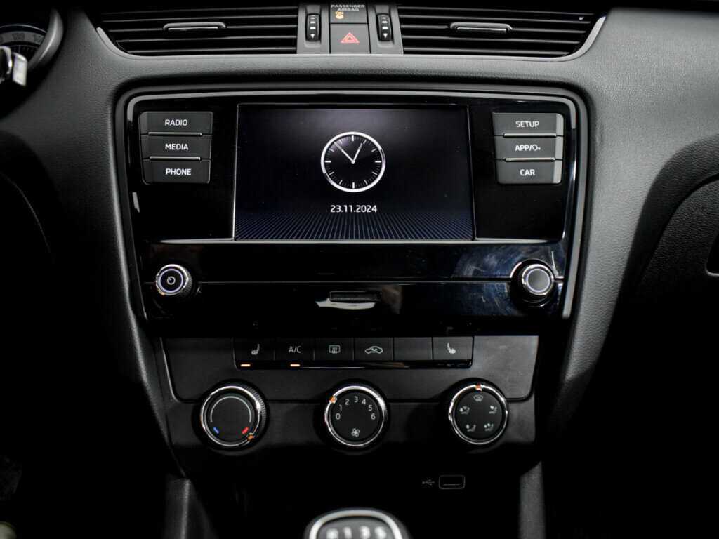 Skoda Octavia с пробегом — 2019 год. Фото: #10