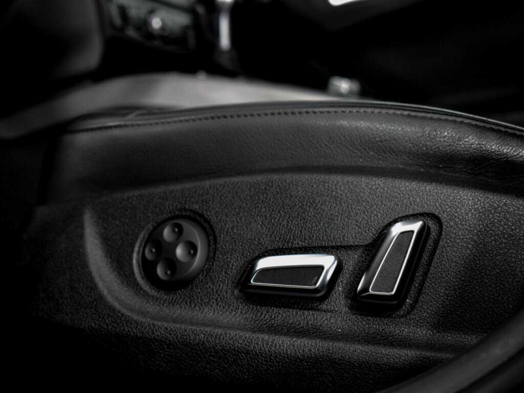 Audi A4 с пробегом — 2013 год. Фото: #9