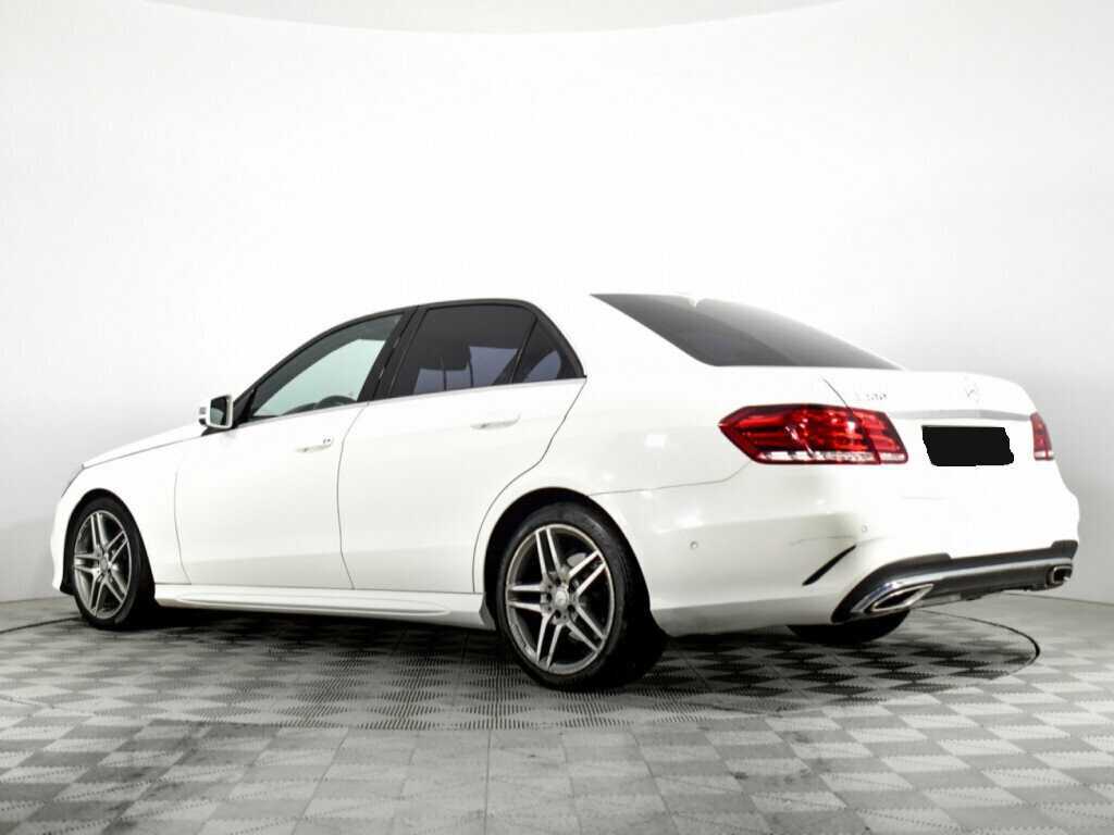 Mercedes-Benz E-Класс с пробегом — 2015 год. Фото: #6