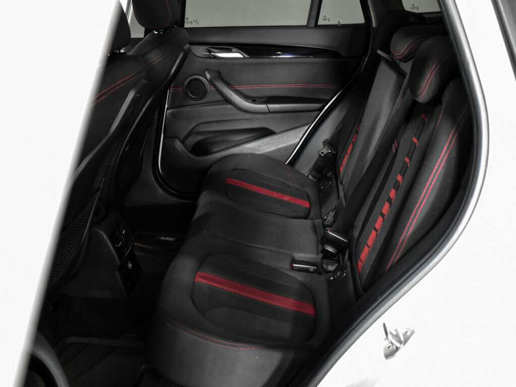 BMW X1 с пробегом — 2017 год. Фото: #9