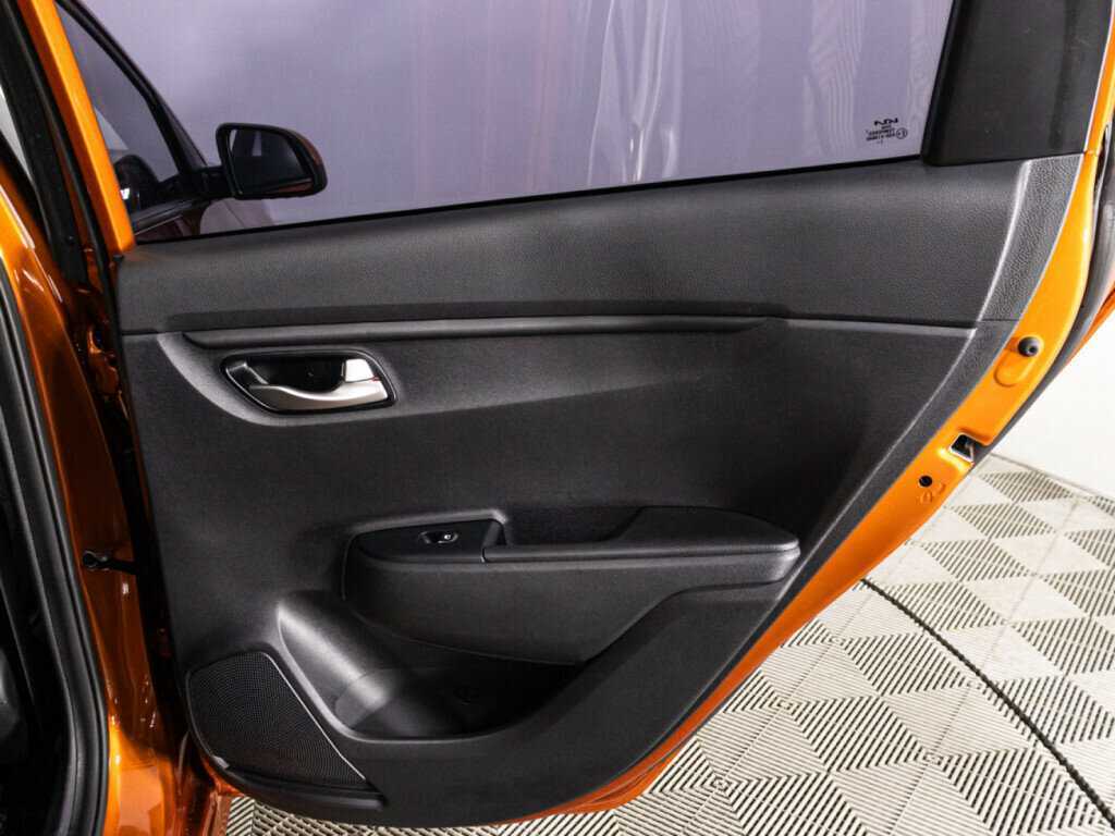 Kia Rio с пробегом — 2021 год. Фото: #24