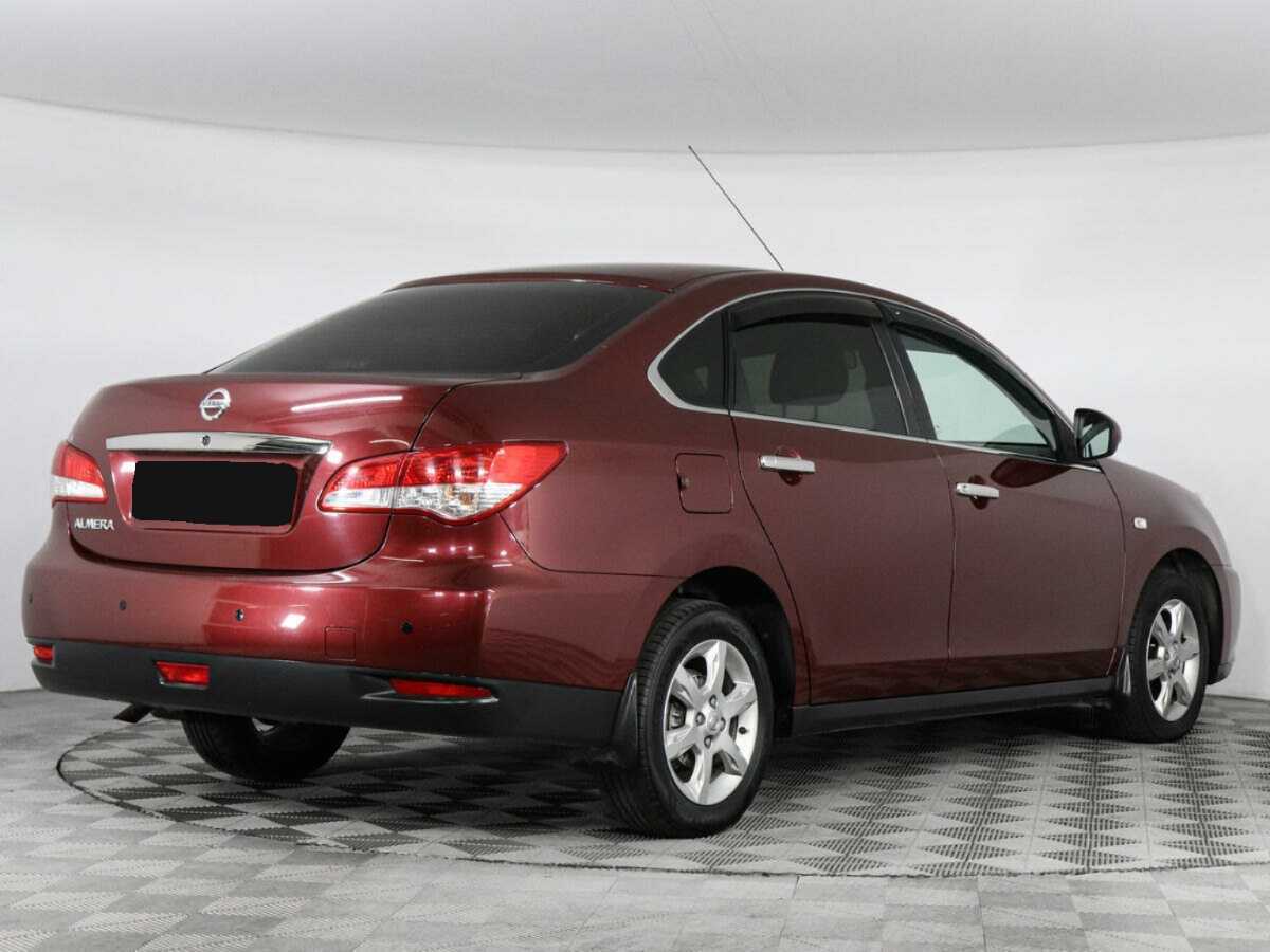 Nissan Almera с пробегом — 2013 год. Фото: #3