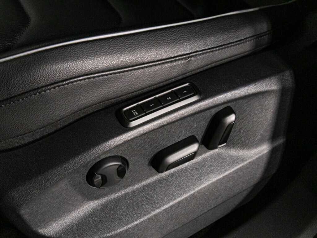 Volkswagen Tiguan с пробегом — 2020 год. Фото: #19