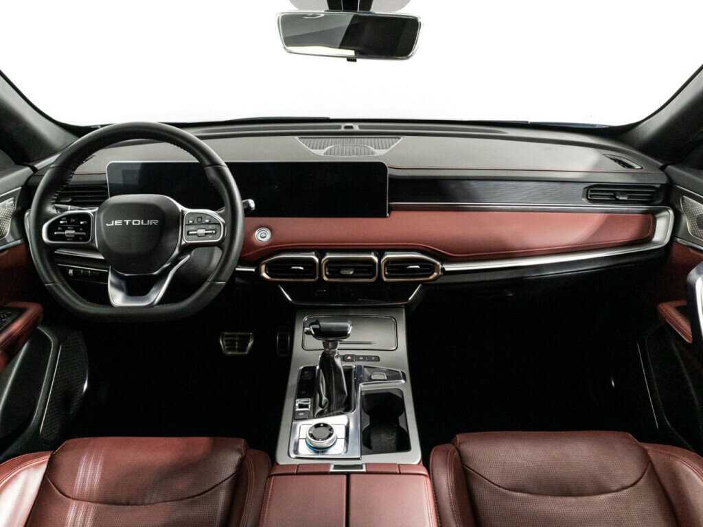 Jetour X70 PLUS с пробегом — 2023 год. Фото: #12