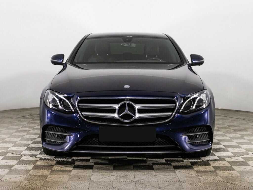 Mercedes-Benz E-Класс с пробегом — 2017 год. Фото: #1