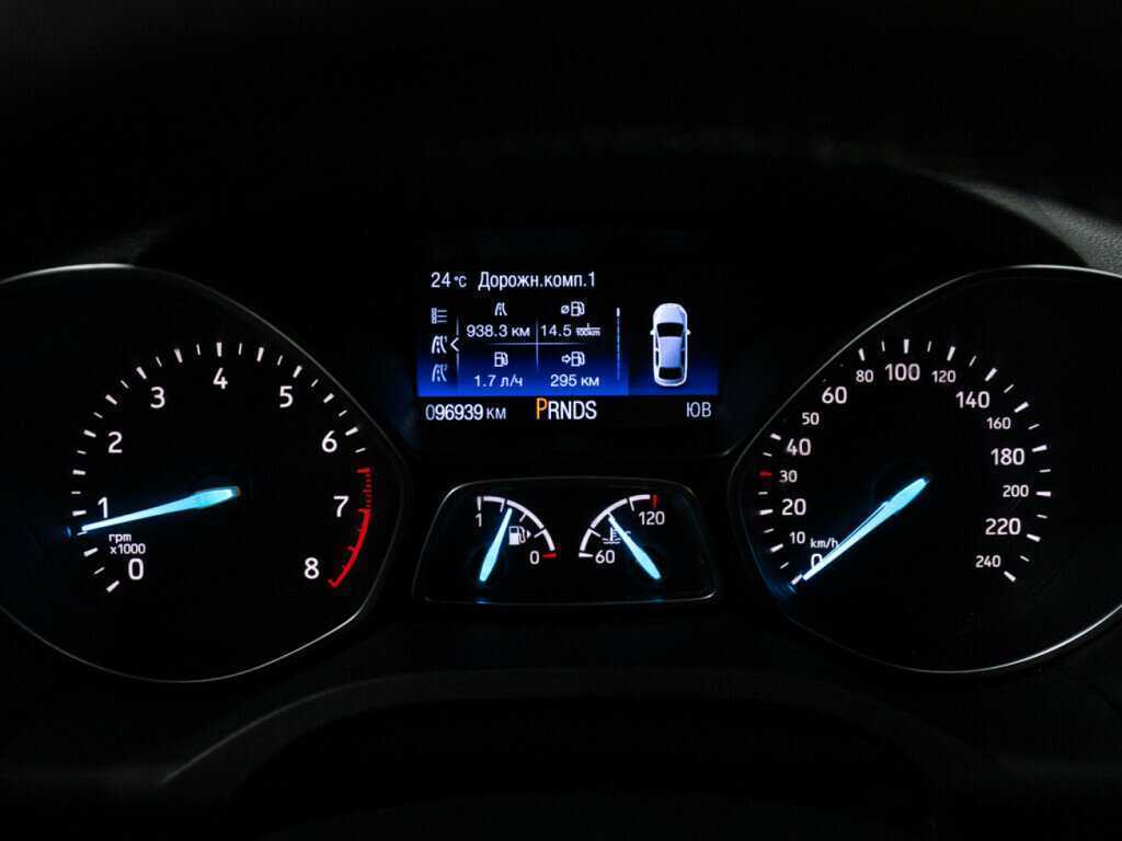 Ford Kuga с пробегом — 2018 год. Фото: #11