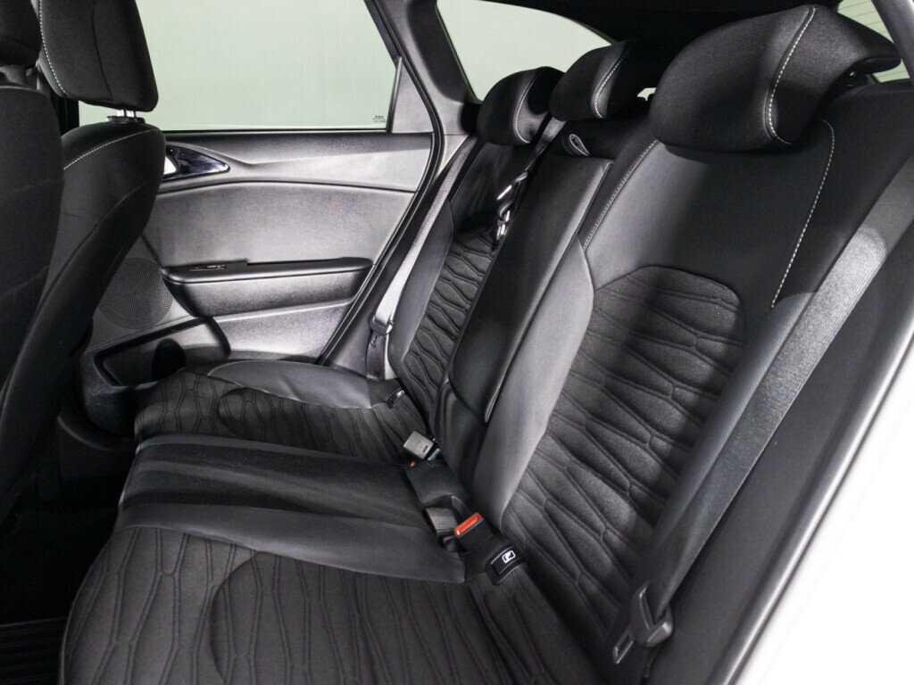 Kia Ceed с пробегом — 2021 год. Фото: #7