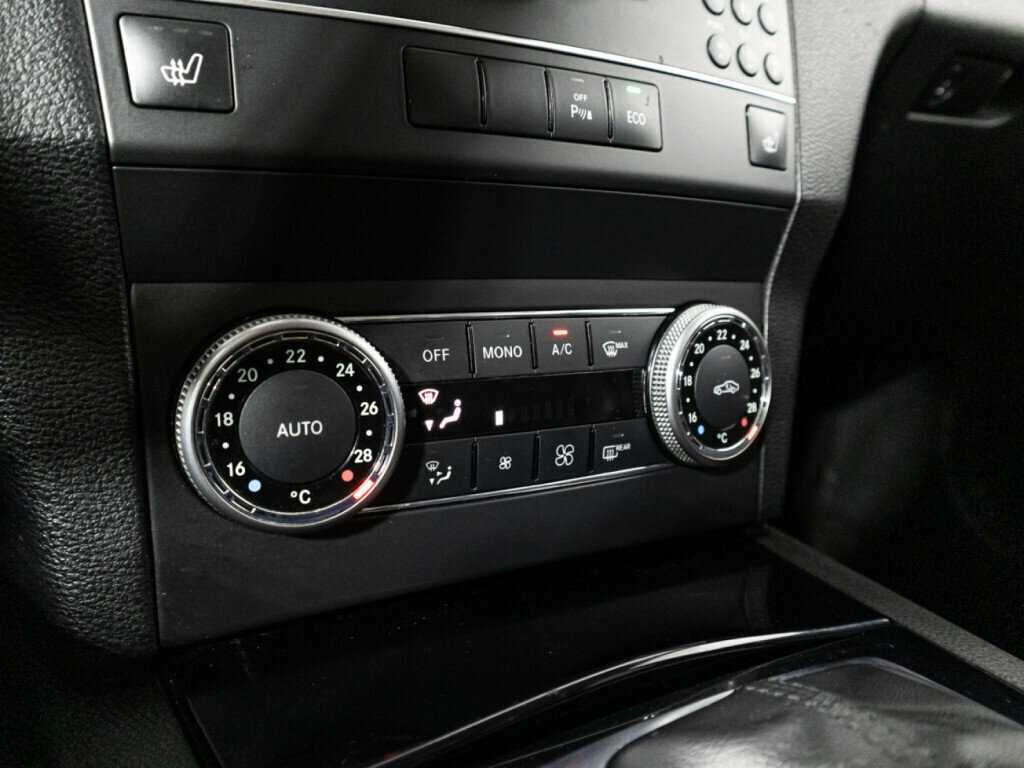 Mercedes-Benz GLK-Класс с пробегом — 2012 год. Фото: #16