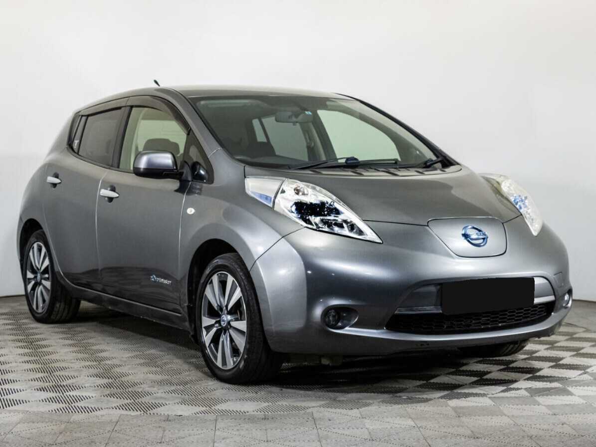 Nissan Leaf с пробегом — 2013 год. Фото: #2