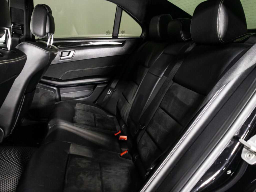 Mercedes-Benz E-Класс с пробегом — 2013 год. Фото: #9