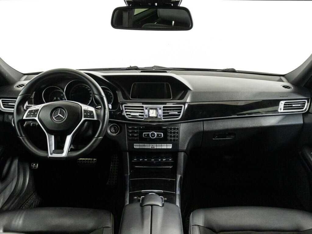 Mercedes-Benz E-Класс с пробегом — 2013 год. Фото: #12