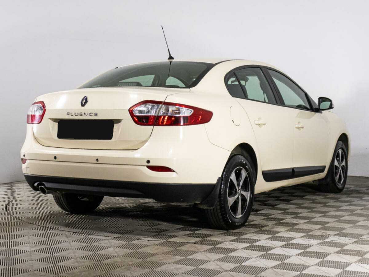 Renault Fluence с пробегом — 2013 год. Фото: #4