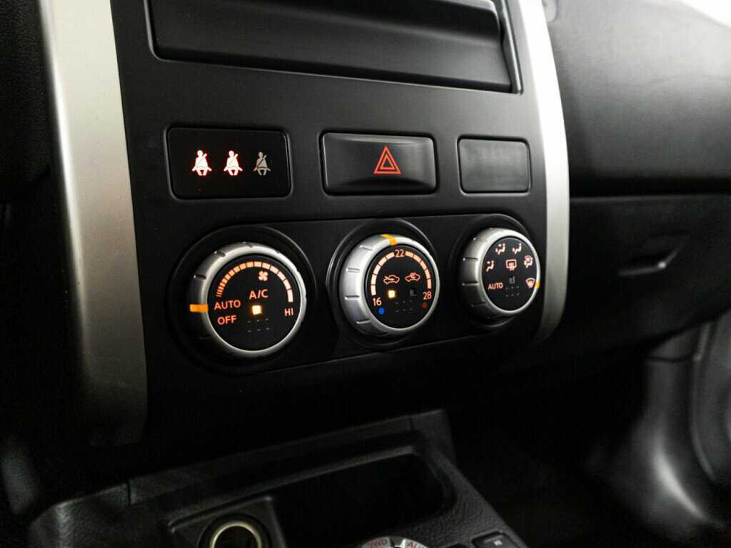 Nissan X-Trail с пробегом — 2013 год. Фото: #13