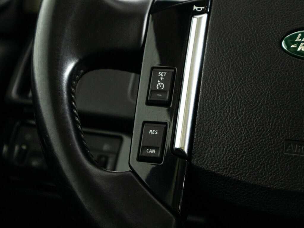 Land Rover Freelander с пробегом — 2012 год. Фото: #17