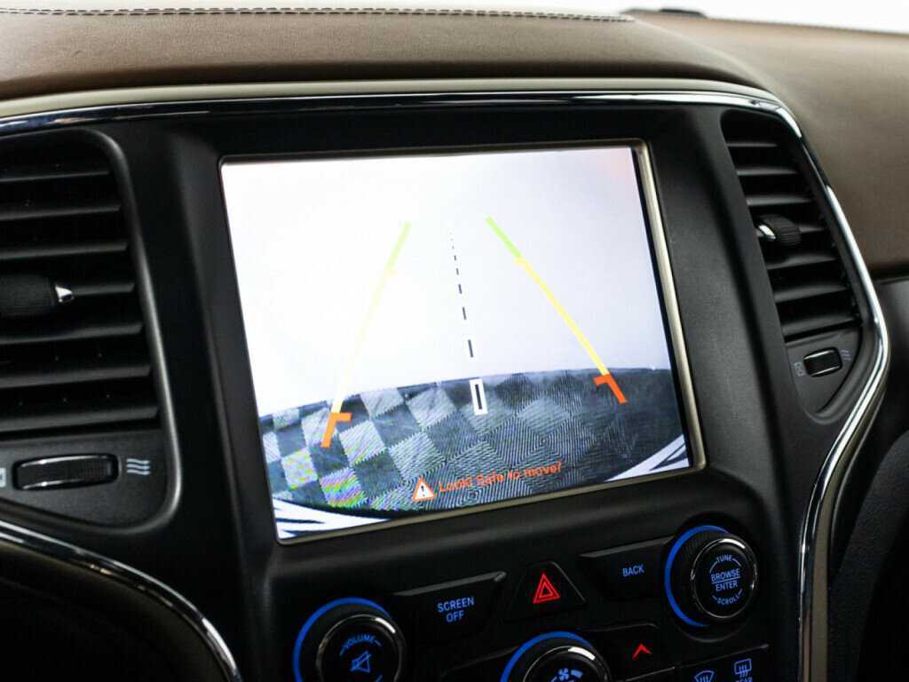 Jeep Grand Cherokee с пробегом — 2013 год. Фото: #14