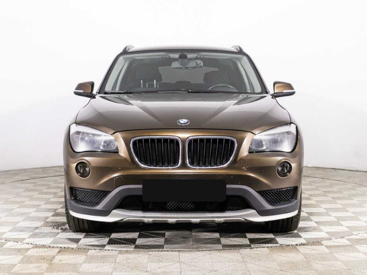 BMW X1 с пробегом — 2014 год. Фото: #1