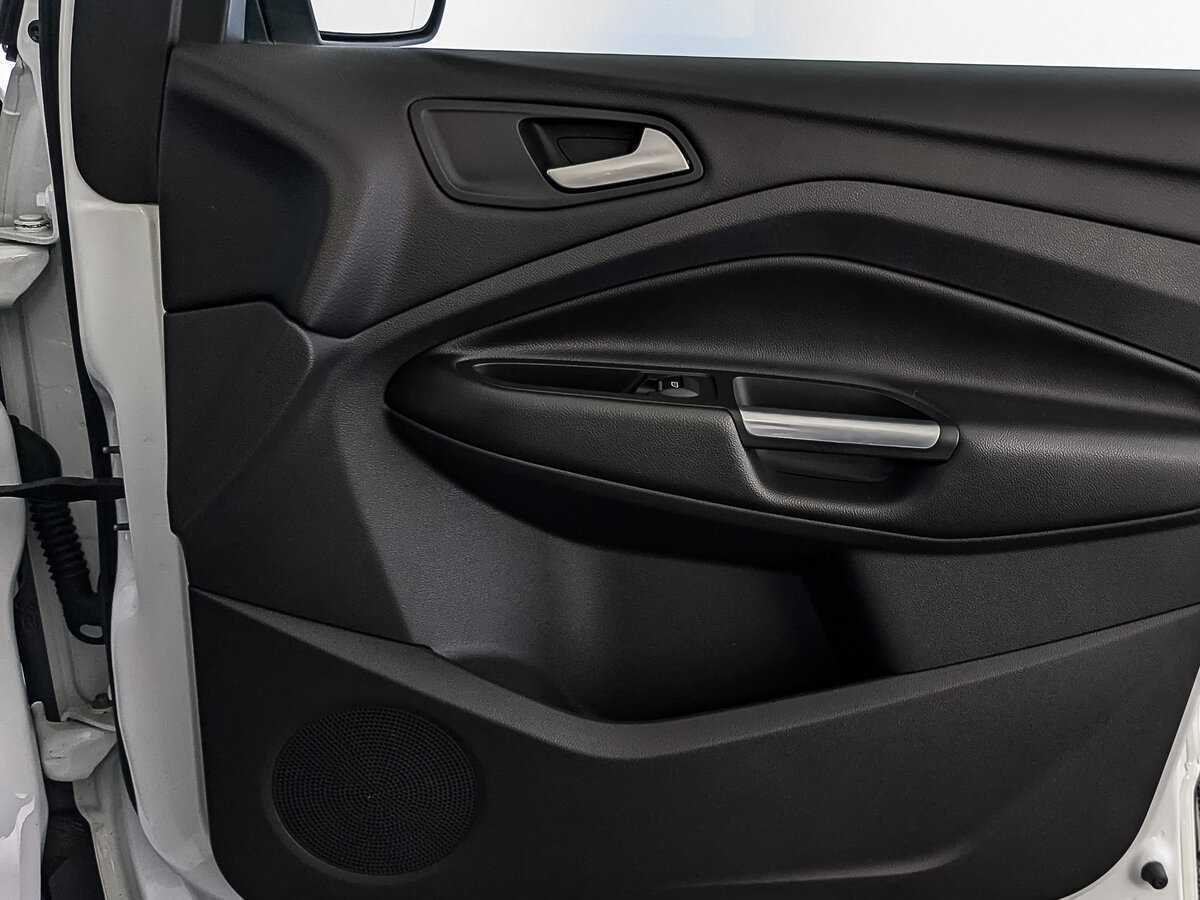 Ford Kuga с пробегом — 2018 год. Фото: #24