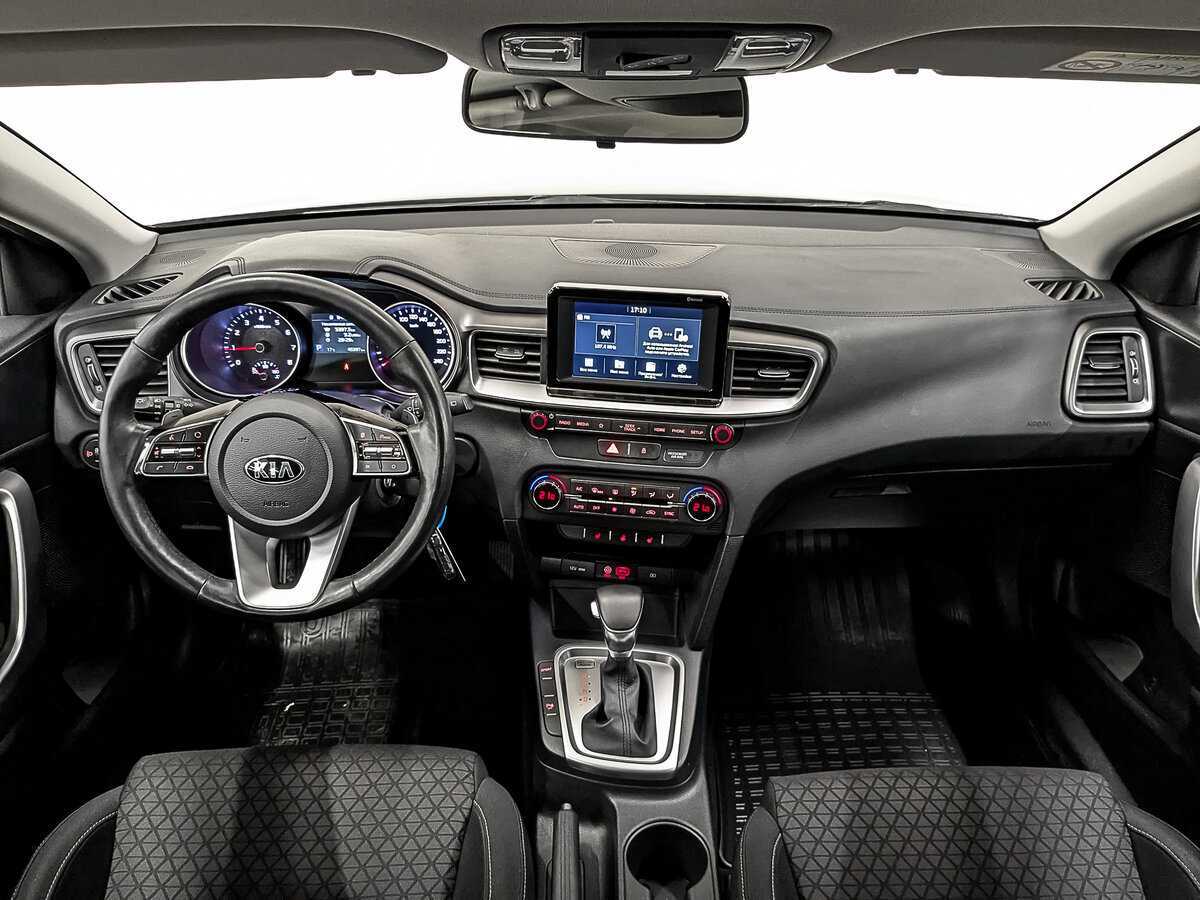 Kia Ceed с пробегом — 2019 год. Фото: #13