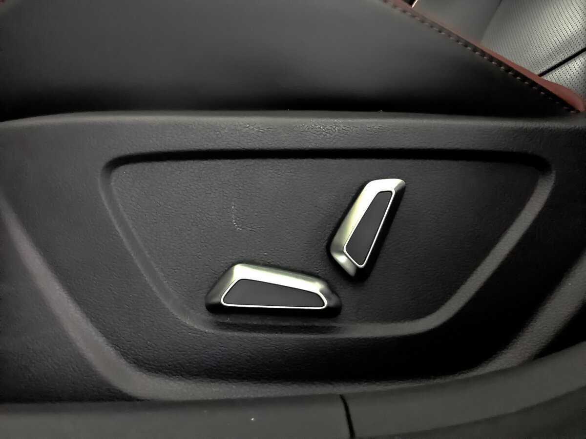 Geely Coolray с пробегом — 2023 год. Фото: #27