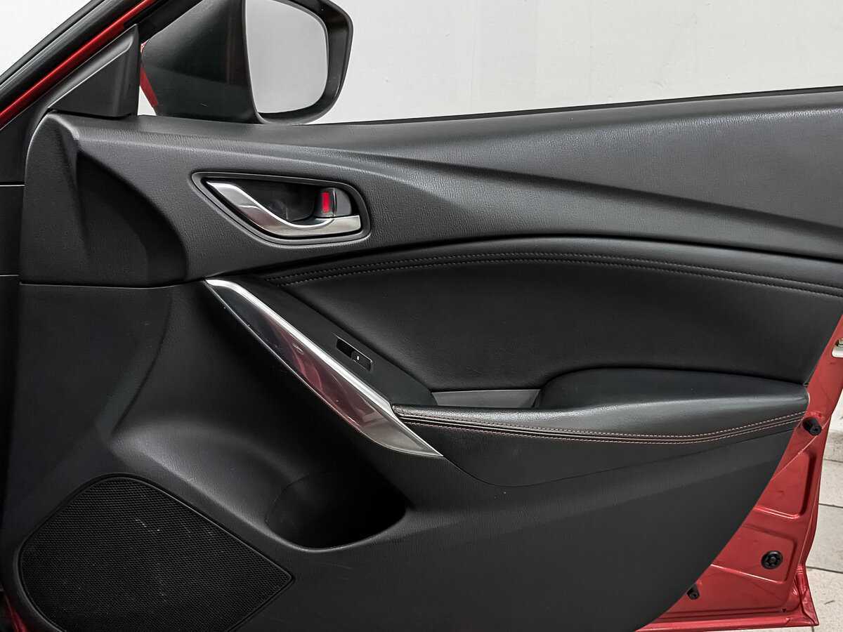 Mazda 6 с пробегом — 2013 год. Фото: #22