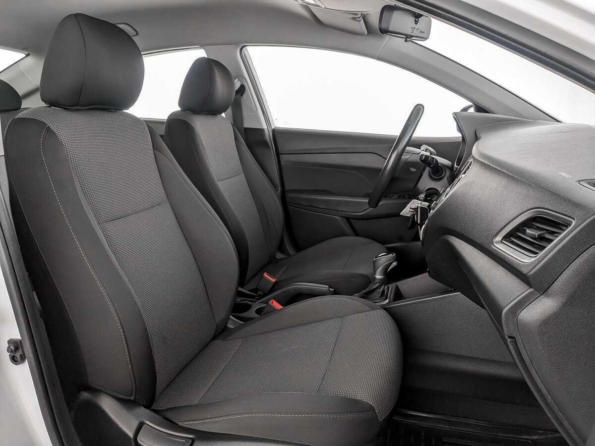 Hyundai Solaris с пробегом — 2018 год. Фото: #21