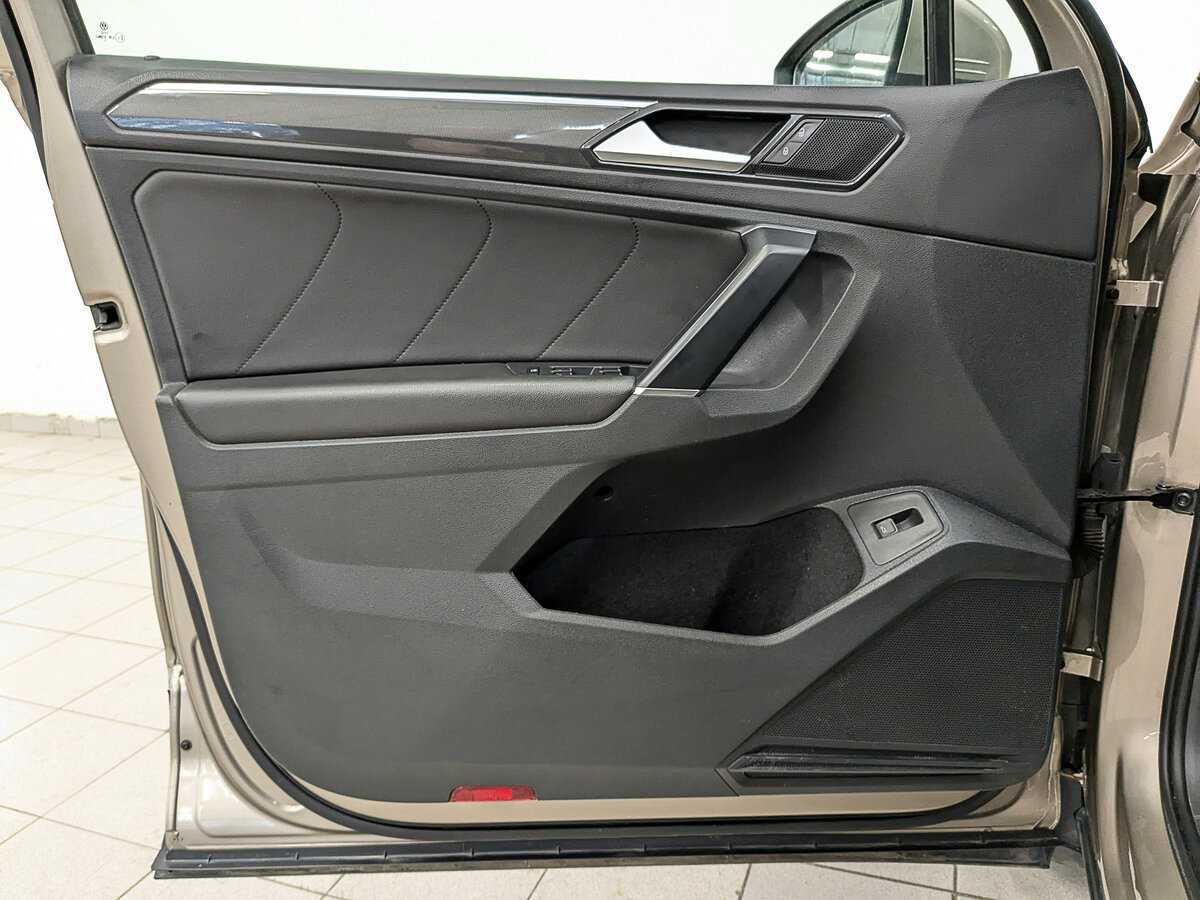 Volkswagen Tiguan с пробегом — 2018 год. Фото: #18