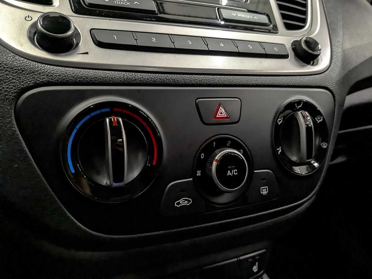 Hyundai Solaris с пробегом — 2021 год. Фото: #20