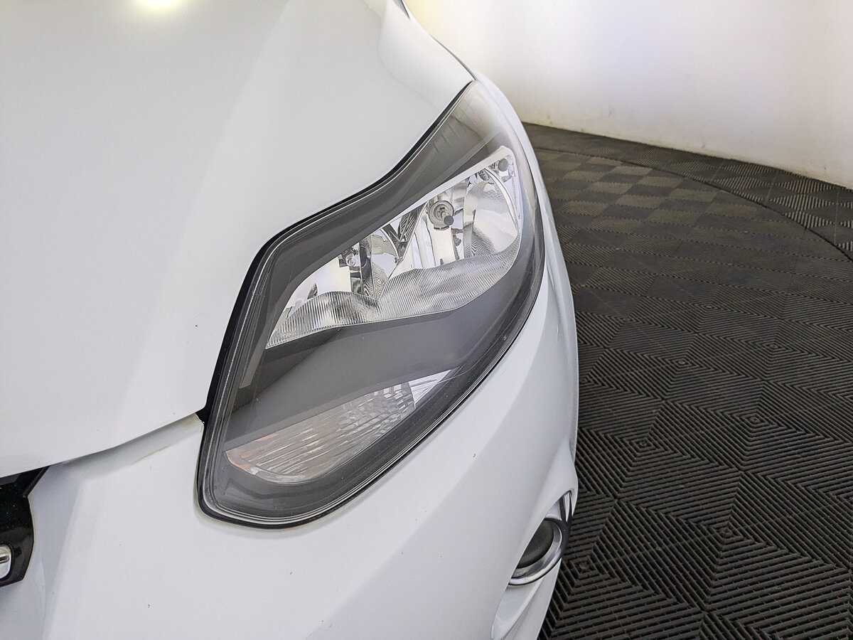 Ford Focus с пробегом — 2014 год. Фото: #10
