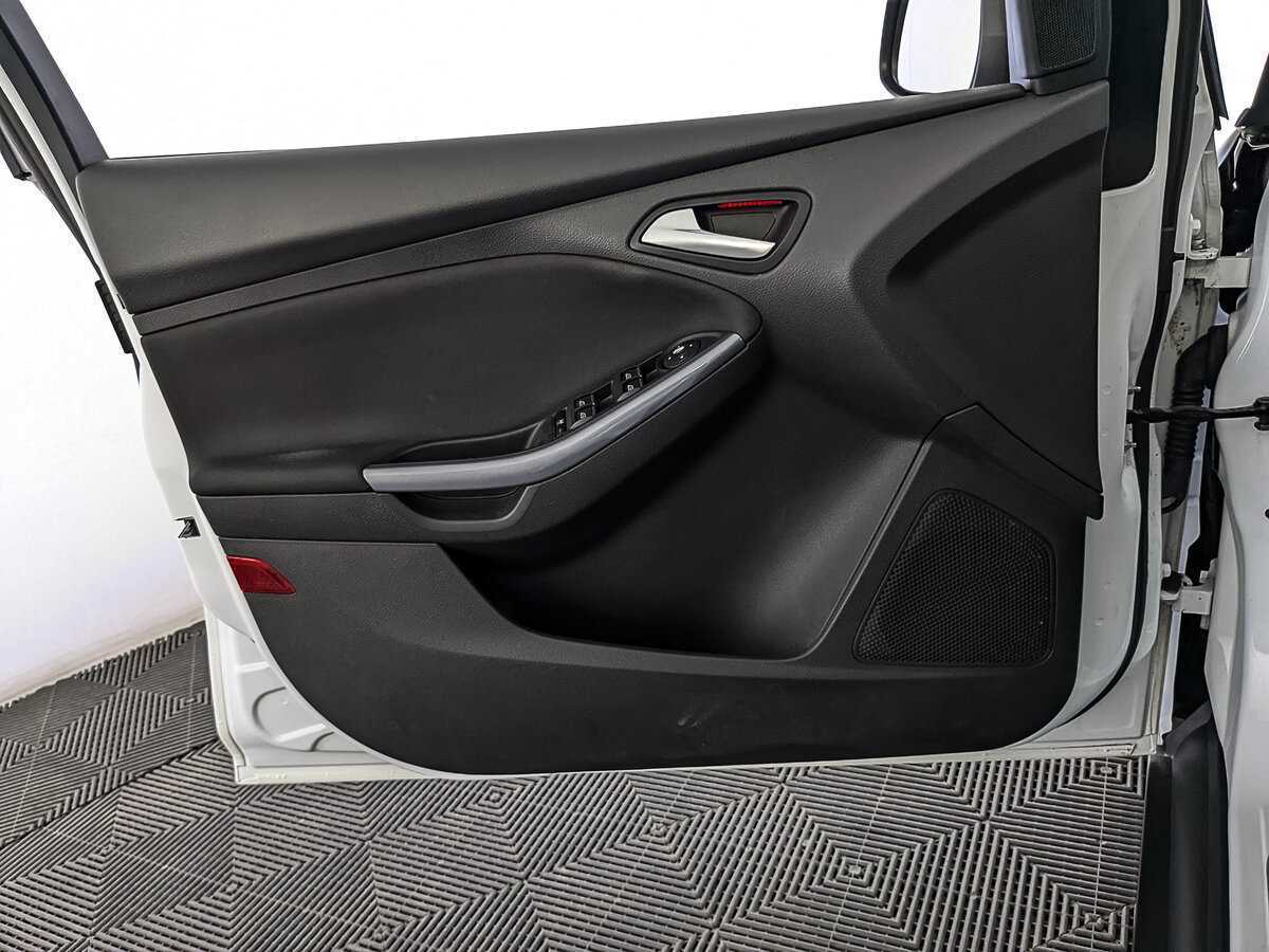 Ford Focus с пробегом — 2014 год. Фото: #18