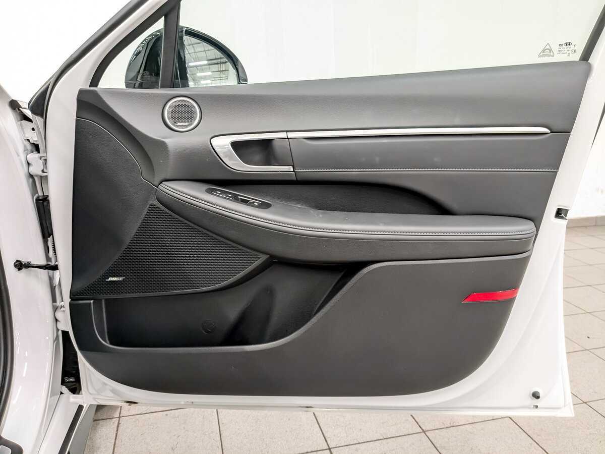 Hyundai Sonata с пробегом — 2022 год. Фото: #24