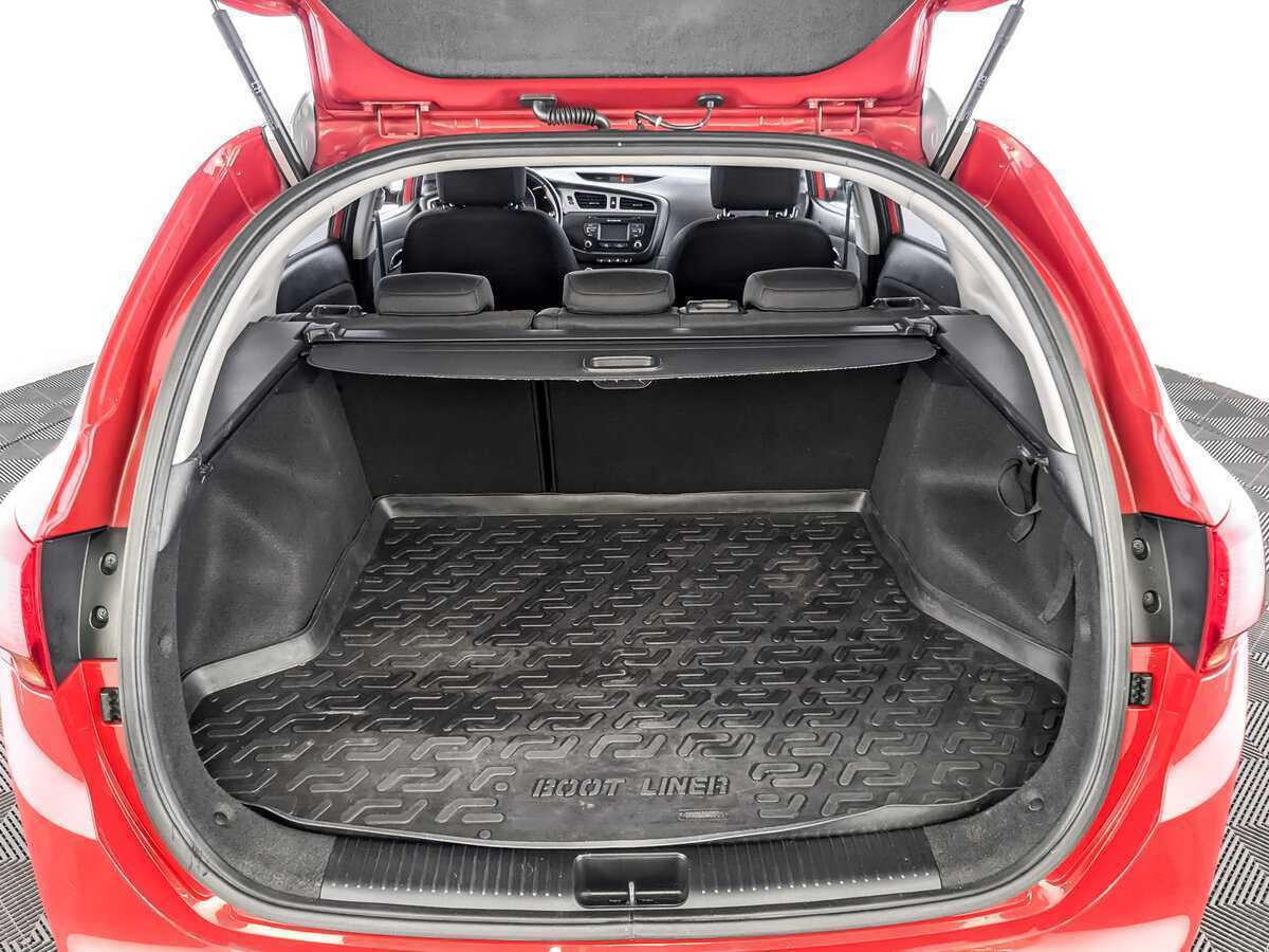 Kia Ceed с пробегом — 2014 год. Фото: #9