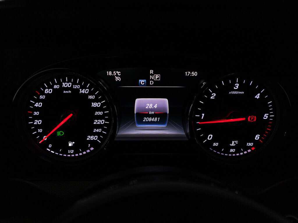 Mercedes-Benz E-Класс с пробегом — 2019 год. Фото: #11