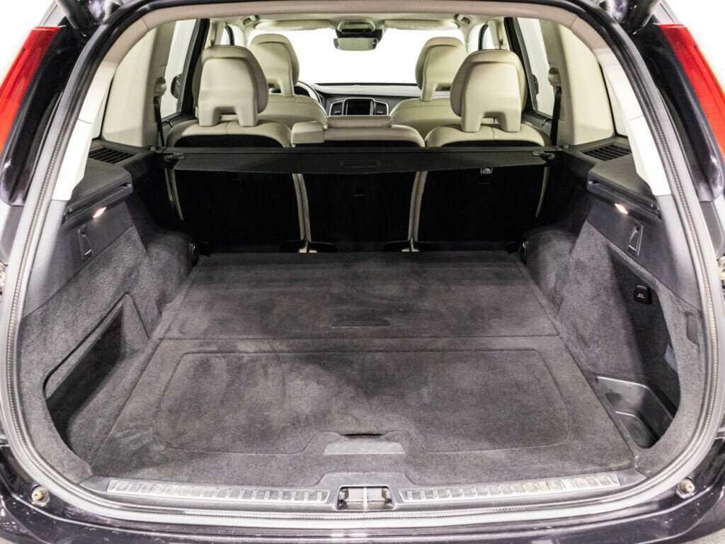 Volvo XC90 с пробегом — 2015 год. Фото: #13