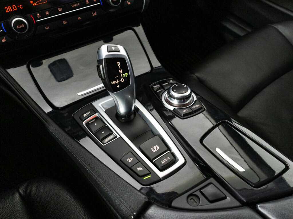 BMW 5 серии с пробегом — 2013 год. Фото: #14