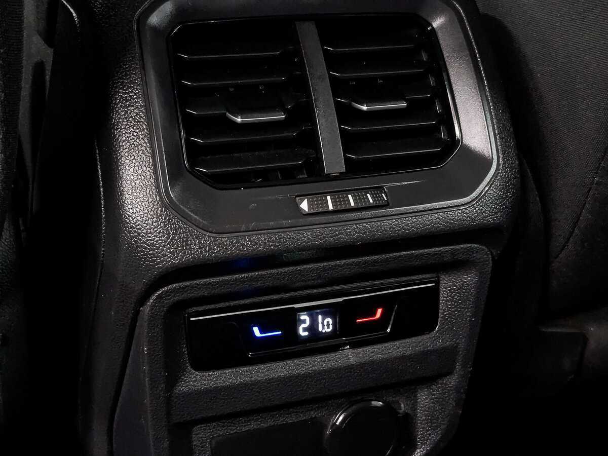 Volkswagen Tiguan с пробегом — 2021 год. Фото: #28