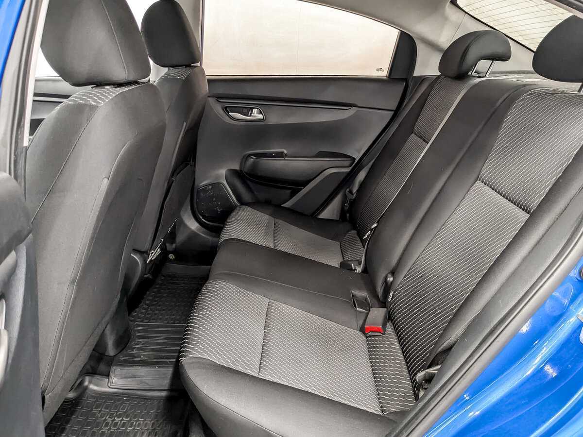 Kia Rio с пробегом — 2018 год. Фото: #11