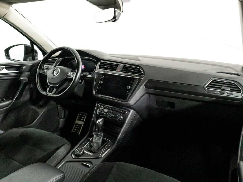 Volkswagen Tiguan с пробегом — 2019 год. Фото: #8