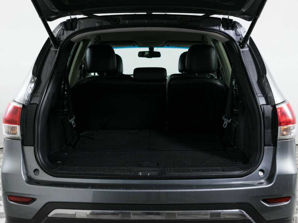 Nissan Pathfinder с пробегом — 2015 год. Фото: #8