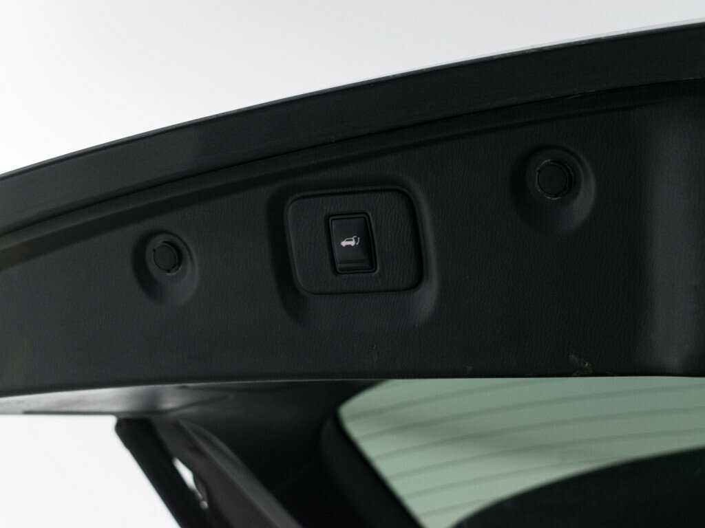 Nissan Pathfinder с пробегом — 2015 год. Фото: #9