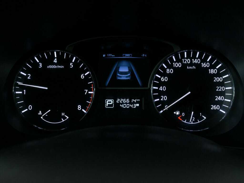 Nissan Pathfinder с пробегом — 2015 год. Фото: #14