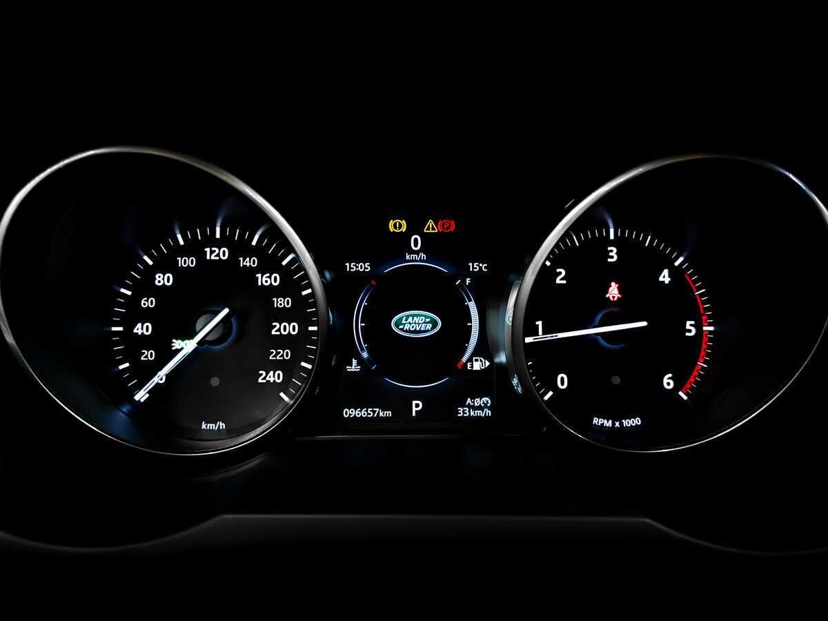 Land Rover Range Rover Evoque с пробегом — 2017 год. Фото: #12